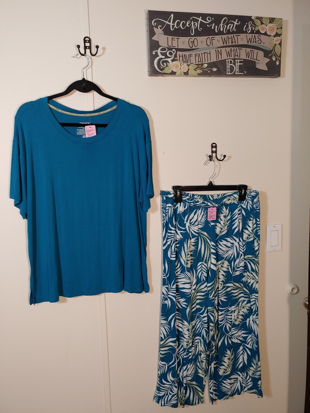 Joyspun XL 16-18 Blue/green Short Sleeve Exotic Pajama Set